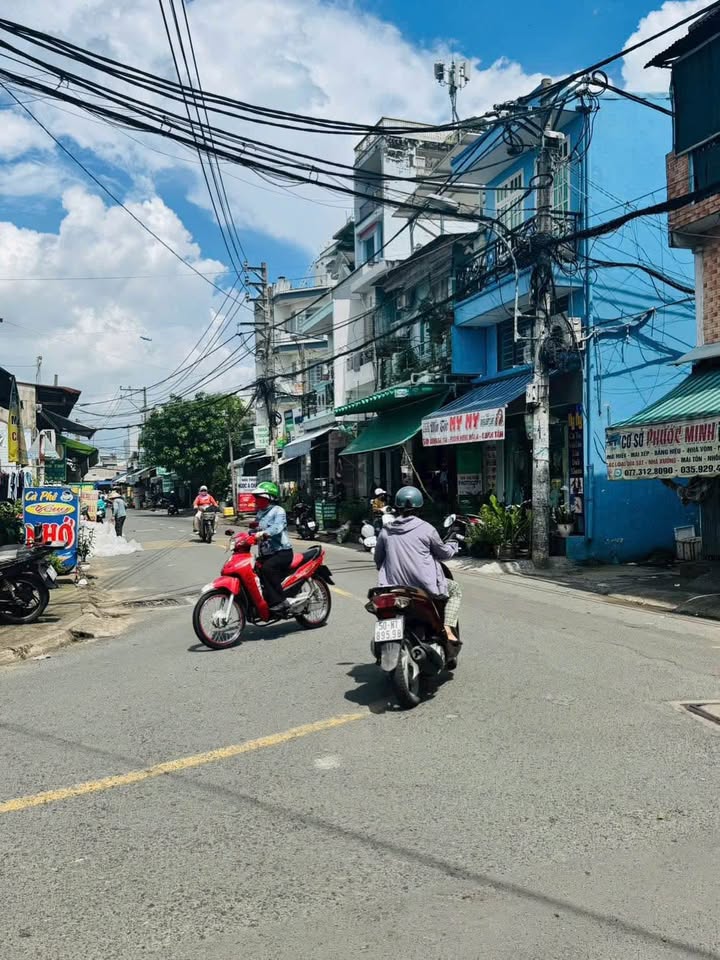 Nhà mặt tiền 44 đường số 14a, quận Bình Tân, 19m² giá 2.8 tỷ - Sẵn sàng vào ở!