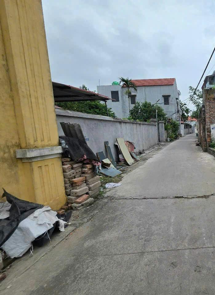 Đất thổ cư Ân Thi 75m² giá 1.9 tỷ - Vị trí trung tâm thuận lợi!