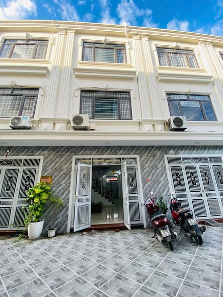 Nhà 3 tầng độc lập tại An Đồng, An Dương, Hải Phòng - Giá chỉ 2.99 tỷ, full nội thất!