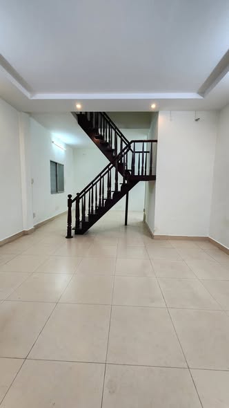 Nhà thuê hẻm An Dương Vương, quận 5, 36m² giá 10 triệu - Phù hợp cho gia đình và nhóm bạn!