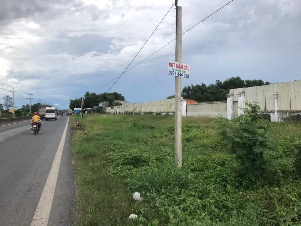 Đất kho xưởng mặt tiền Quốc Lộ 22B Tây Ninh 3,6ha - Tiềm năng đầu tư lớn!