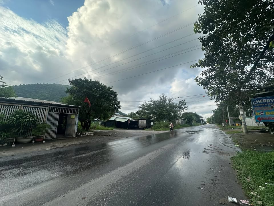 Lô đất 2 mặt tiền Châu Pha, Phú Mỹ 250m² giá chỉ 1.8 tỷ - Cơ hội đầu tư sinh lời!