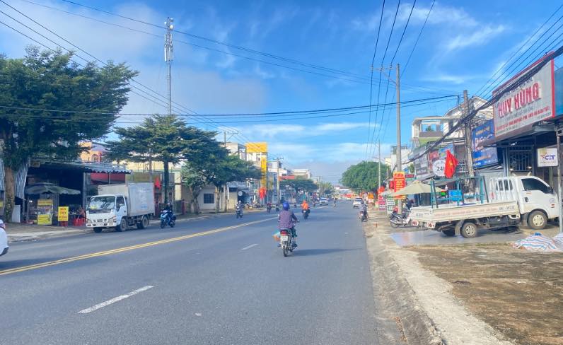 Bán gấp FrontHouse Lộc Tiến 216m² - Mặt tiền Trần Phú, thích hợp ở hoặc cho thuê!