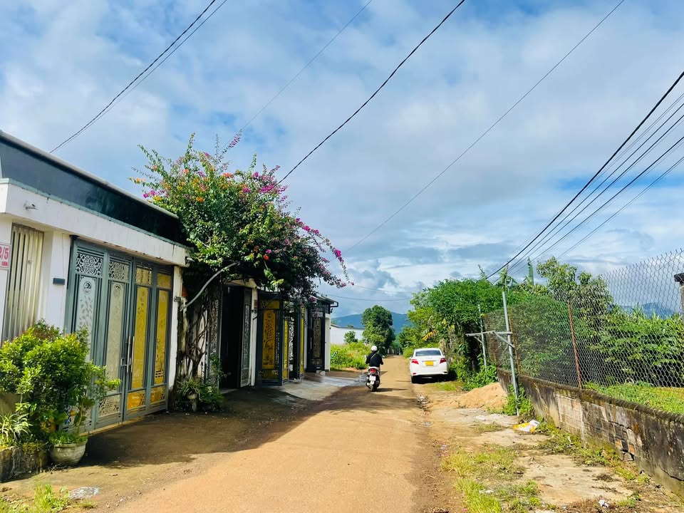 Đất hẻm 412 Trường Sơn, Pleiku 330m² giá 1.4 tỷ - Sổ đỏ chính chủ!