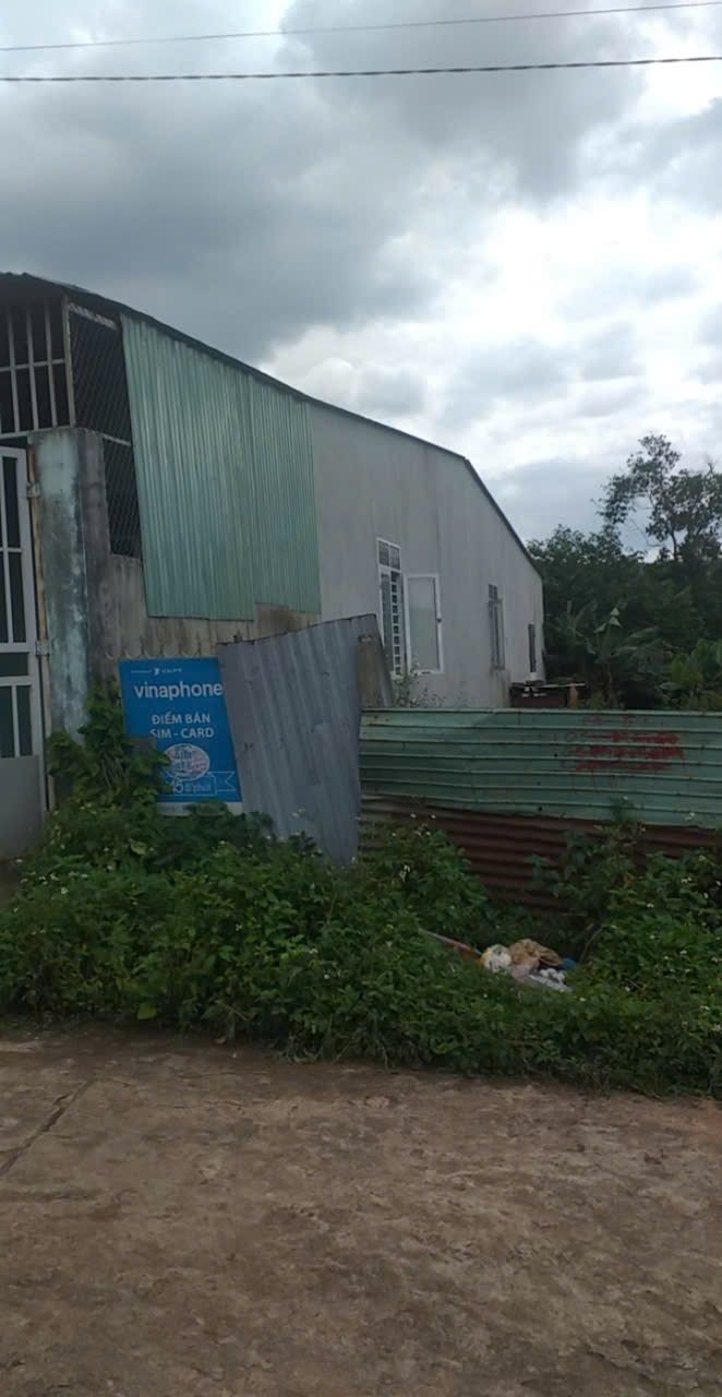 Nhà cấp 4 hẻm 154 Trần Nhật Duật, Pleiku 330m² - Giá chỉ 1.2 tỷ!