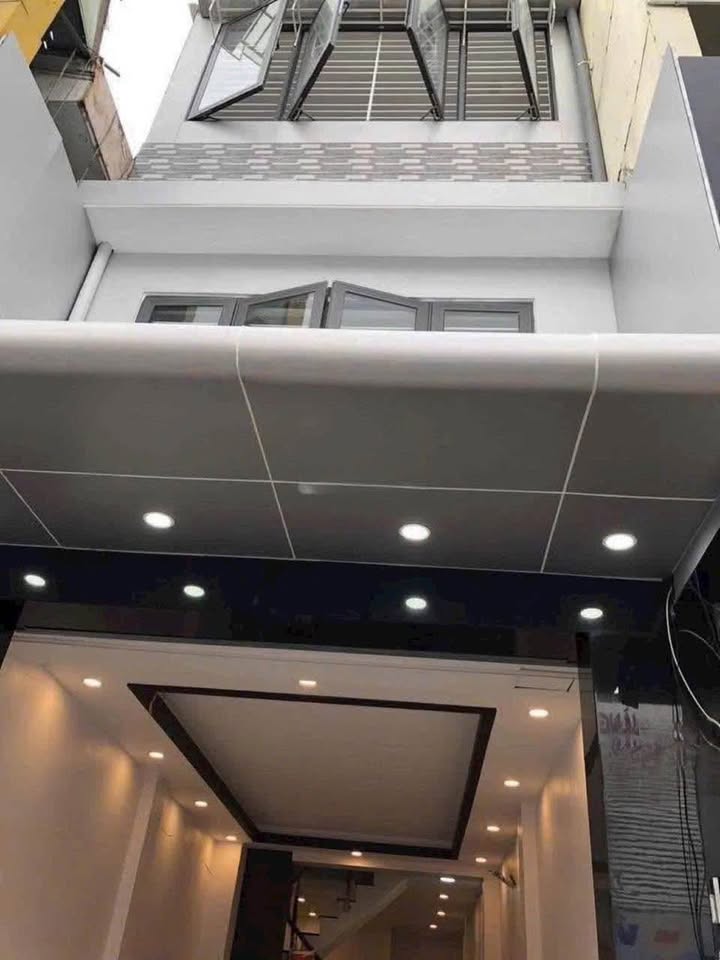 Nhà 2 mặt tiền Phan Đình Phùng 68m² - Kinh doanh tự do, vị trí đắc địa!