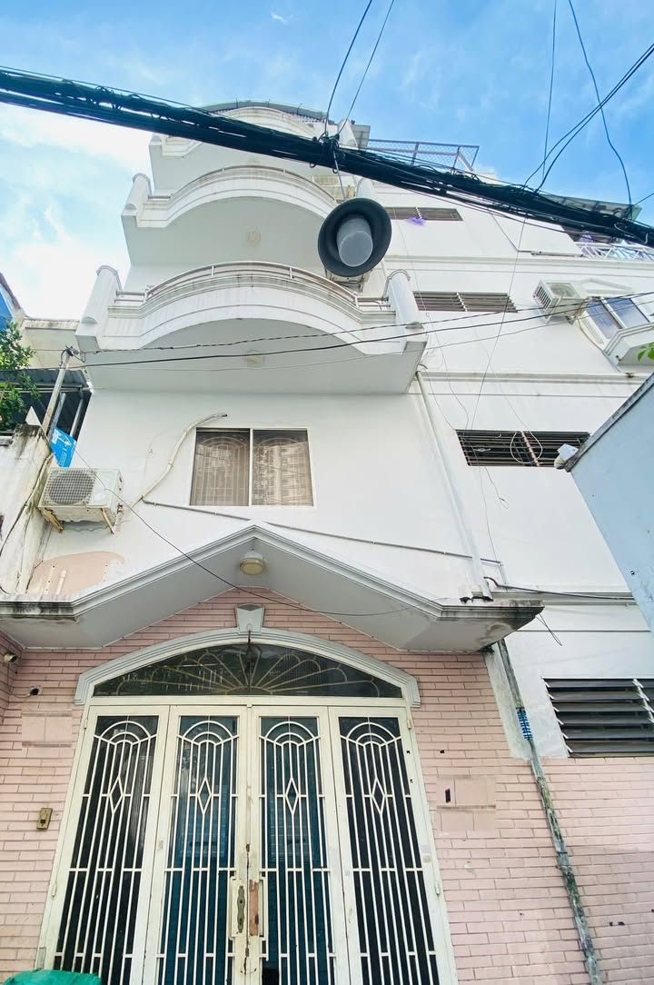 FrontHouse Nam Kỳ Khởi Nghĩa 40m² giá 8.8 tỷ - Sổ đẹp công chứng ngay!