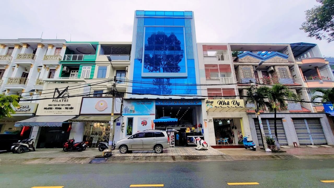 Toà nhà FrontHouse tại KDC Tên Lửa, Bình Tân 180m² giá 37 tỷ - Hàng hiếm giảm giá sốc!