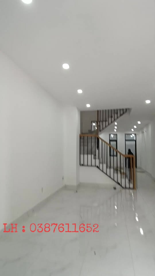 Nhà cho thuê 75m² tại khu phố Đông Hưng, Dĩ An - Thiết kế 5 phòng ngủ, giá chỉ 10 triệu!