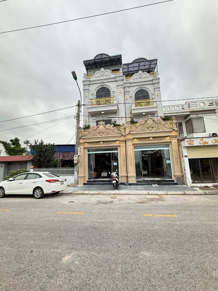 Nhà mặt phố Đặng Cương, An Dương 60m² giá chỉ 4 tỷ - Kinh doanh sầm uất!