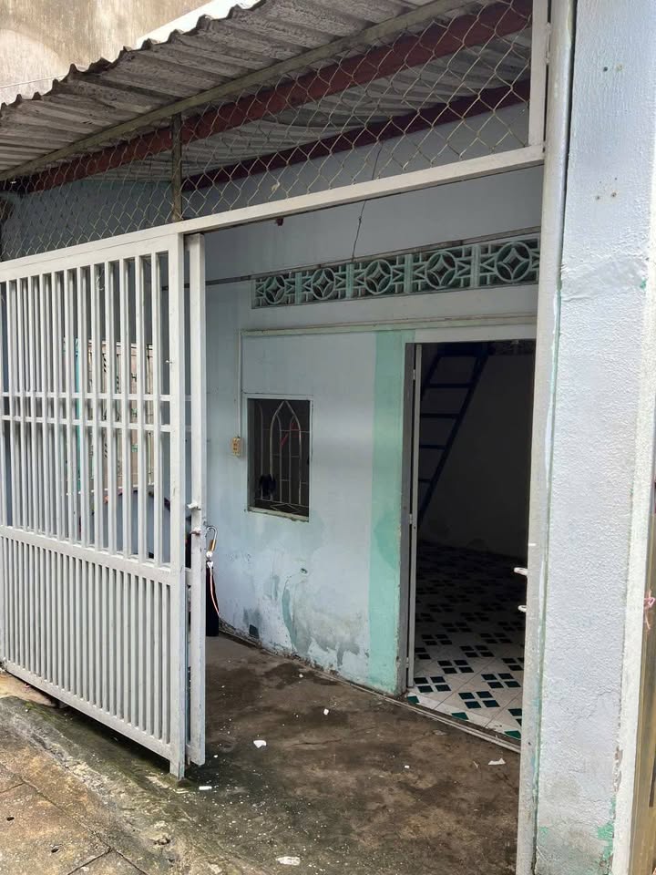 Nhà cấp 4 cho thuê tại Dĩ An 40m² giá chỉ 3 triệu - Gần KCN Sóng Thần!