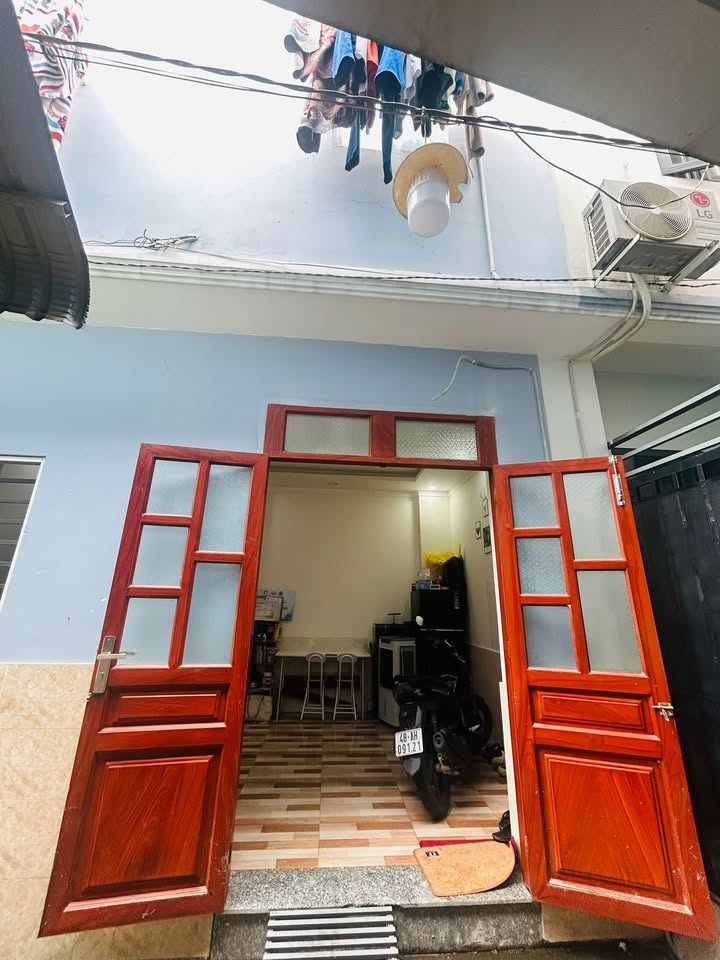 Nhà riêng Dĩ An 32m² giá 1.15 tỷ - Sổ chung pháp lý rõ ràng!