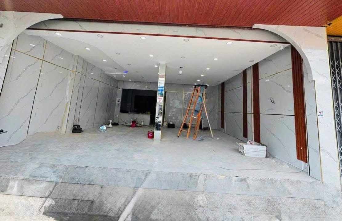 Cho thuê mặt bằng mặt tiền đường Thái Nguyên 97m² giá 40 triệu - Kinh doanh tự do