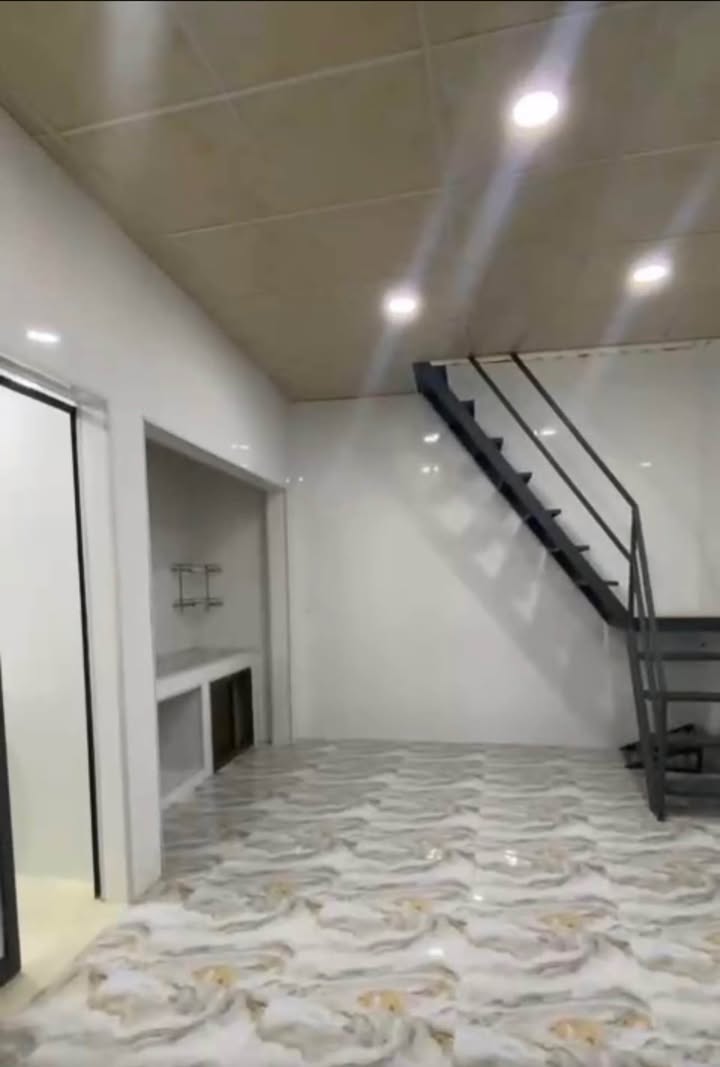 Nhà nguyên căn Chấn Hưng, Tân Bình 35m² giá 8 triệu - Hẻm xe hơi vào tận nơi!