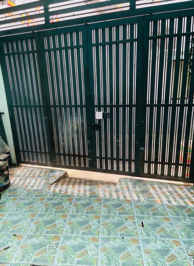 Nhà riêng Hậu Giang Quận 6 40m² giá 5.3 tỷ - Thiết kế hiện đại, sẵn sàng vào ở!