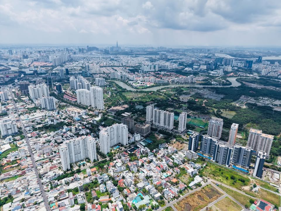 Đất nền Phước Kiển Nhà Bè 200m² giá 16.5 tỷ - Vị trí kết nối hoàn hảo!