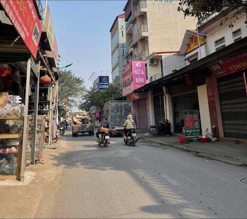 Lô góc kinh doanh đường Me, Từ Sơn 52.4m² giá 3 tỷ - Dòng tiền ổn định!