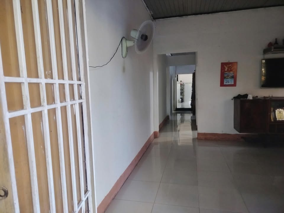 Cho thuê nhà 2PN đường Trần Xoài, gần Trường chuyên Quang Trung - An ninh, yên tĩnh