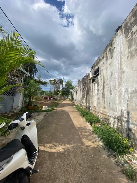 Nhà hẻm Đông Á, Tân Xuân, 192m² giá 1.15 tỷ - Cơ hội đầu tư tuyệt vời!