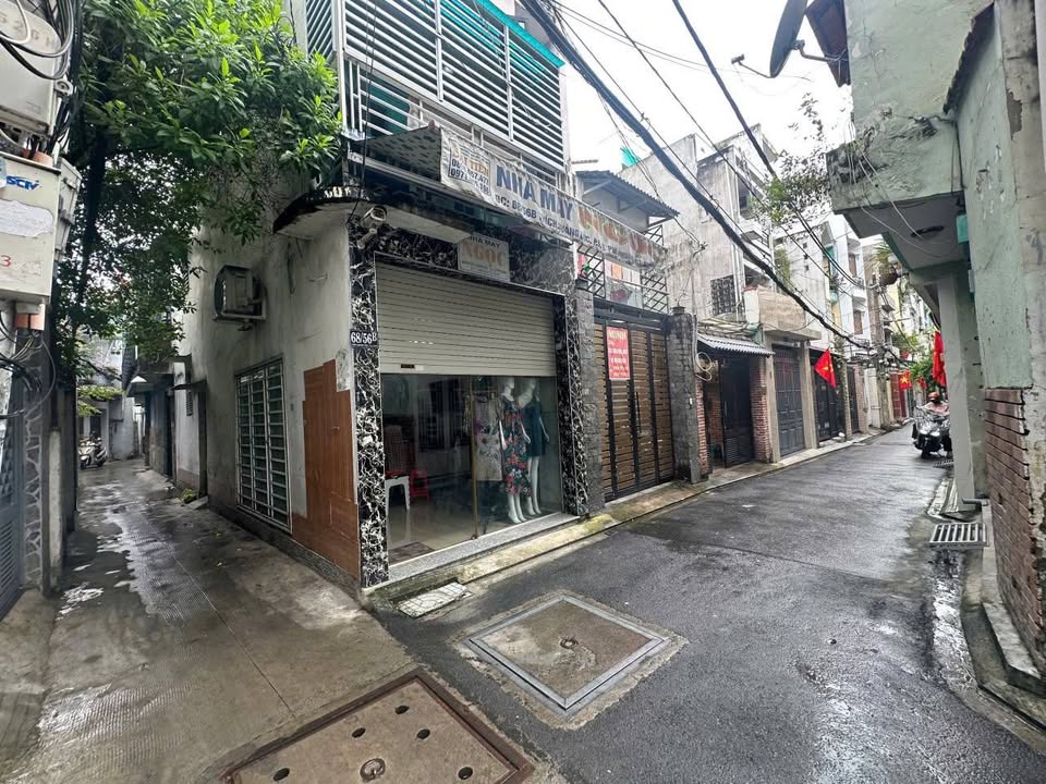 Nhà phố Thích Quảng Đức, Phú Nhuận 47m² giá 8.8 tỷ - Vị trí đắc địa gần sân bay!