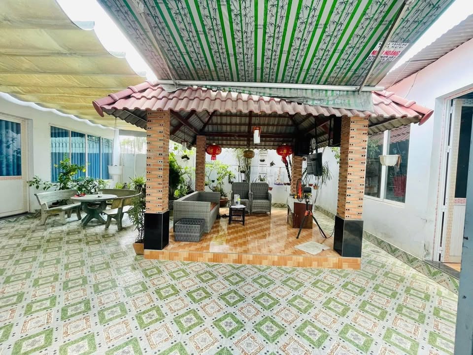 Nhà vườn cho thuê mặt tiền kinh doanh Trảng Dài 260m² - Không thể bỏ lỡ!