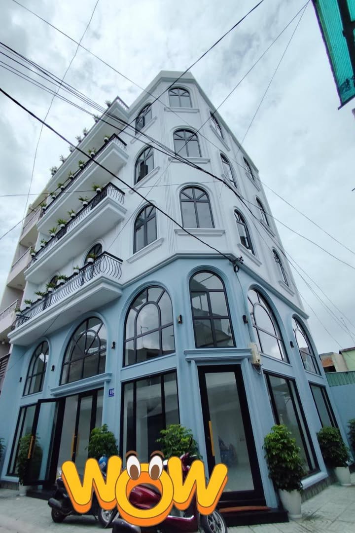 Toà nhà văn phòng 5 tầng Nguyễn Ảnh Thủ Hóc Môn giá 12.9 tỷ - Thiết kế hiện đại, sẵn sàng hoạt động!