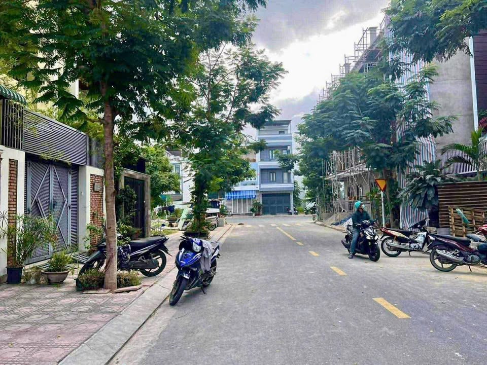 Đất nền Nha Trang 100m² giá 6.1 tỷ - Cách đường Thích Quảng Đức chỉ 200m!