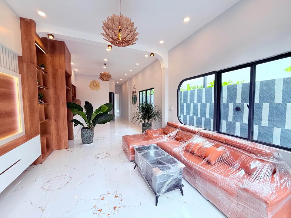 Nhà vườn mặt tiền Ngô Sĩ Liên, An Hòa, Rạch Giá 155m² giá 3.3 tỷ - Không gian sống lý tưởng!