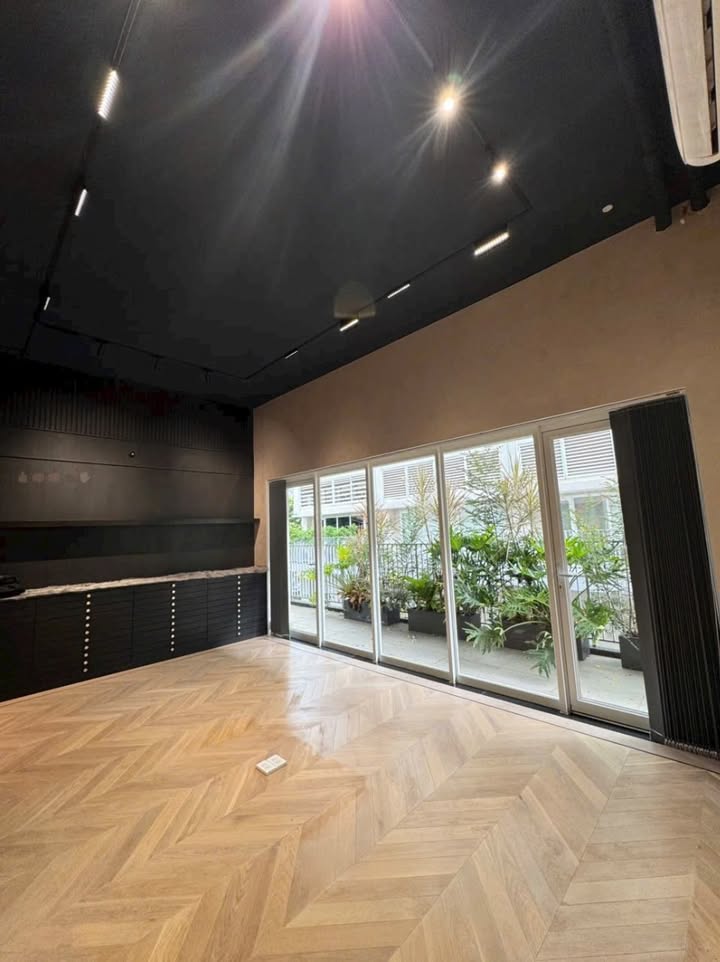 Cho thuê văn phòng 25m² tại Khu đô thị Sala Quận 2 - Không gian sang trọng, giá tốt!