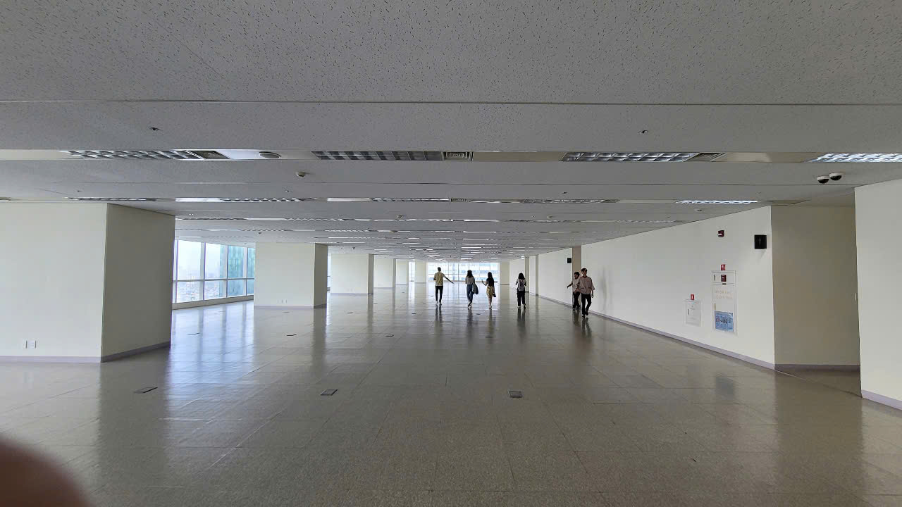 Cho thuê văn phòng Tòa Luxury Park Views, Dương Đình Nghệ 50-314m² - Vị trí đắc địa tại Cầu Giấy