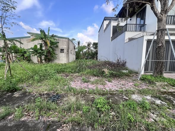 Đất mặt đường Lê Quý Đôn 178.4m² giá 6 tỷ - Đầu tư sinh lời nhanh chóng!