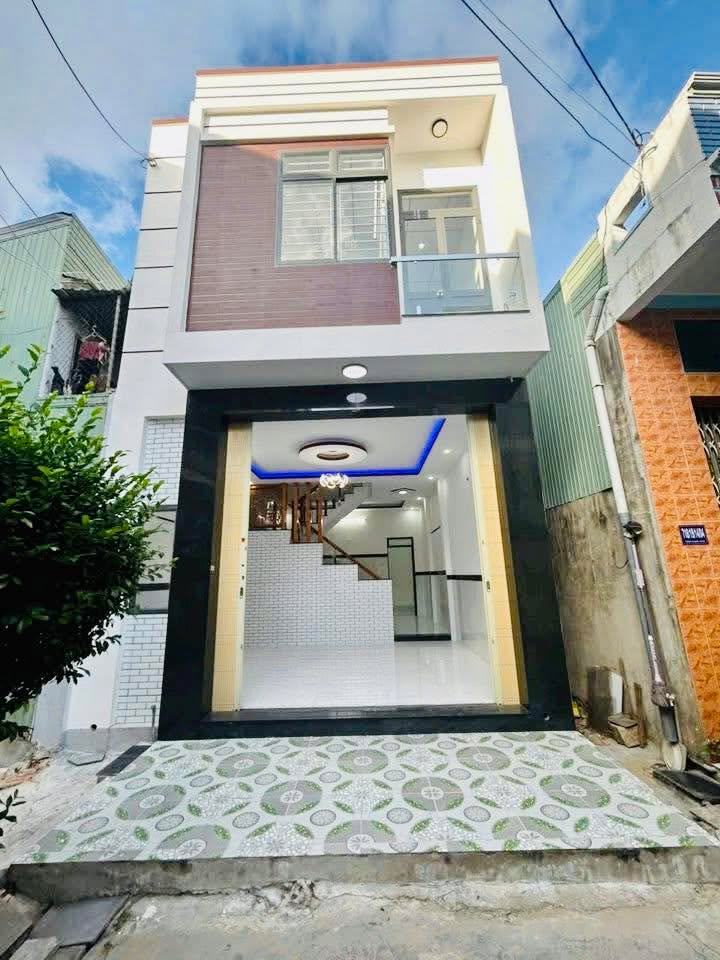 Nhà 2 tầng đường Lê Đại Hành, Quy Nhơn 60m² giá 2.85 tỷ - Phòng ngủ tiện nghi cho người lớn tuổi!