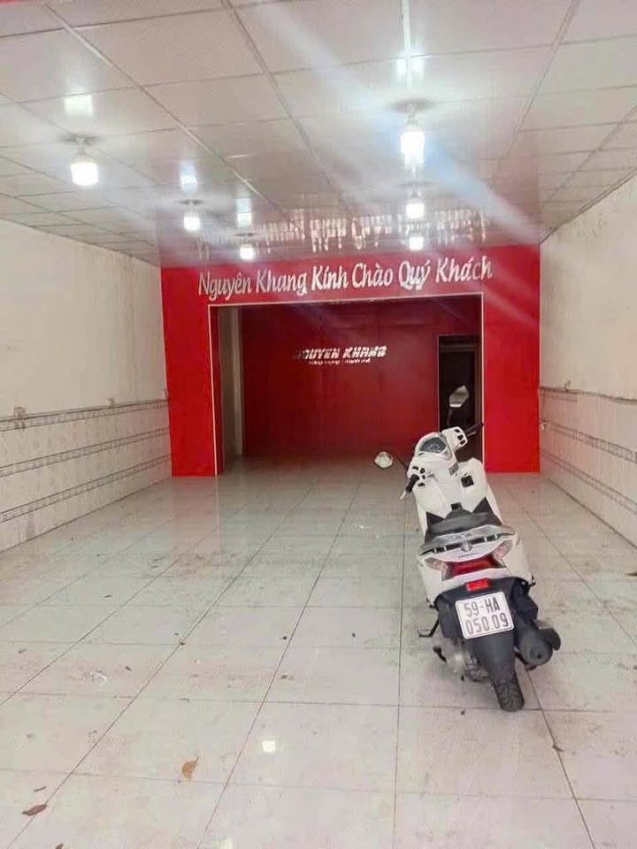 Nhà mặt tiền Phạm Hùng Quận 8 cho thuê 115m² giá 30 triệu - Thích hợp làm văn phòng, lớp học!