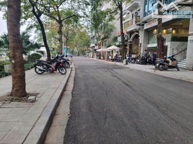 Lô góc FrontHouse Trịnh Công Sơn 123m² giá 85 tỷ - Vị trí đắc địa gần Lotte Mall Tây Hồ!