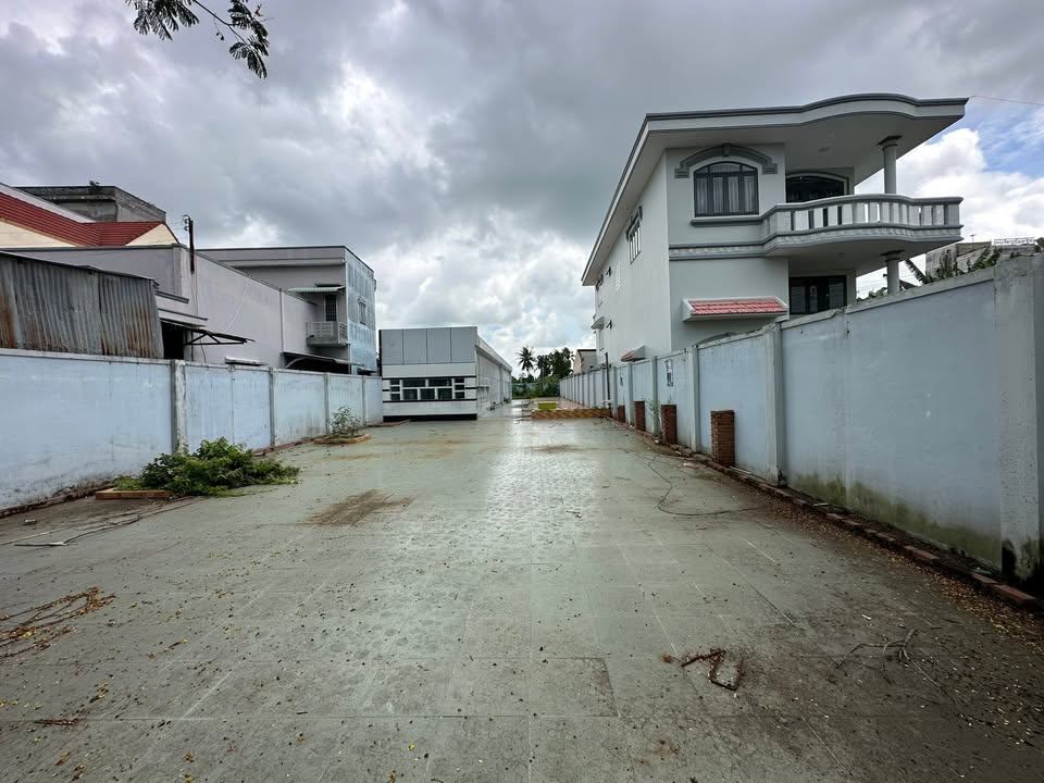 Đất nền Gò Công 834m² giá 16 tỷ - Hậu nở chữ L đẹp mắt!