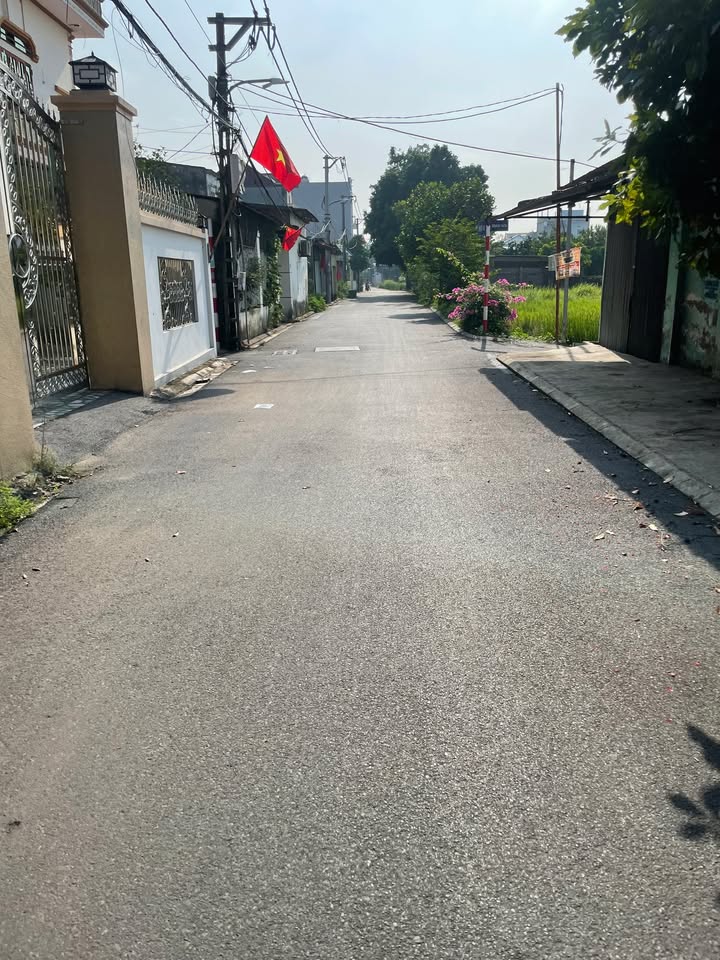 Đất Lệ Chi Gia Lâm 90m² giá 5.67 tỷ - Bán gấp, vị trí đẹp!