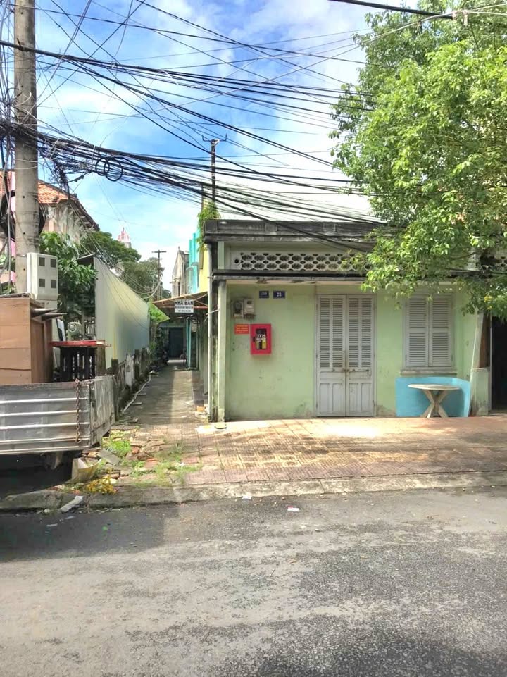 Nhà 1 Trệt 1 Lầu Hẻm Nguyễn Du, Bạc Liêu 105m² giá 1.3 tỷ - Đầu tư sinh lời tốt!