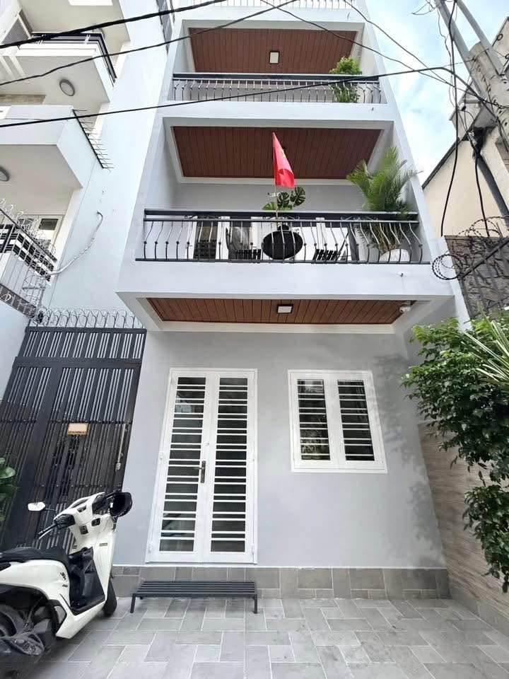 FrontHouse Bến Thành 110m² giá 25 tỷ - Kinh doanh đắc địa!