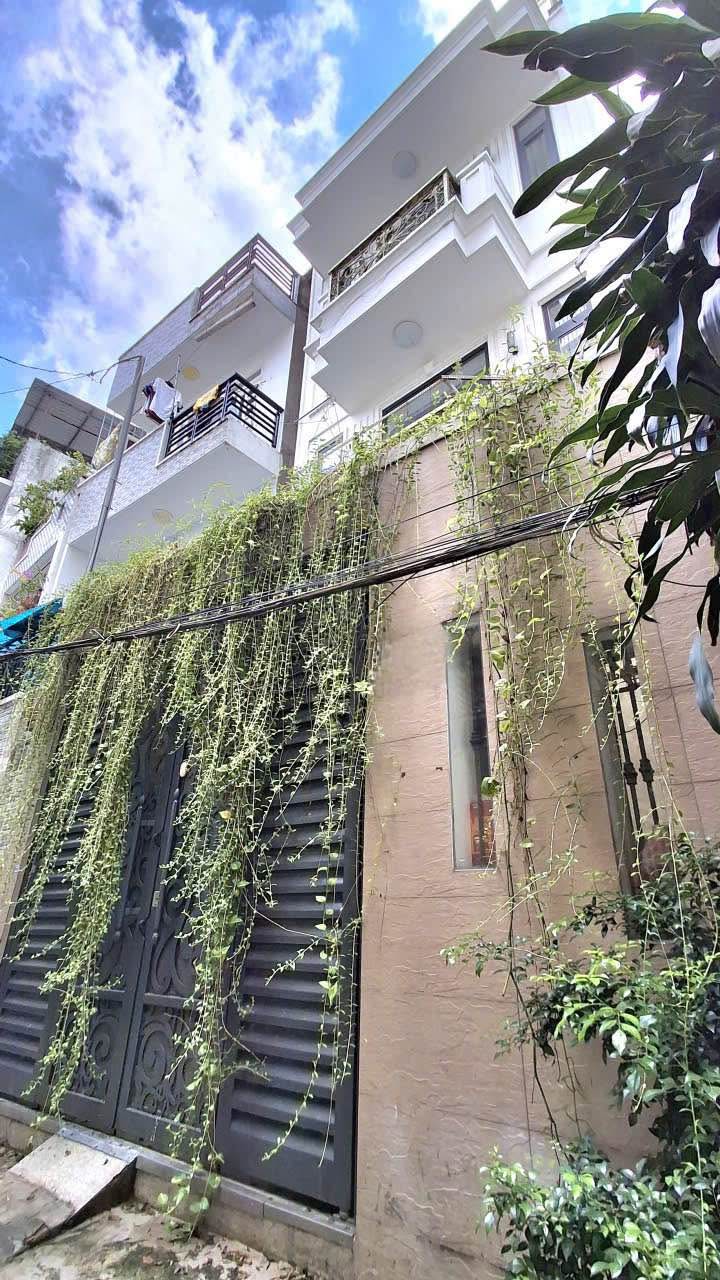 Nhà 4 tầng Bùi Đình Túy, Bình Thạnh 55m² giá 8.95 tỷ - Dòng tiền ổn định 25-30 triệu/tháng!