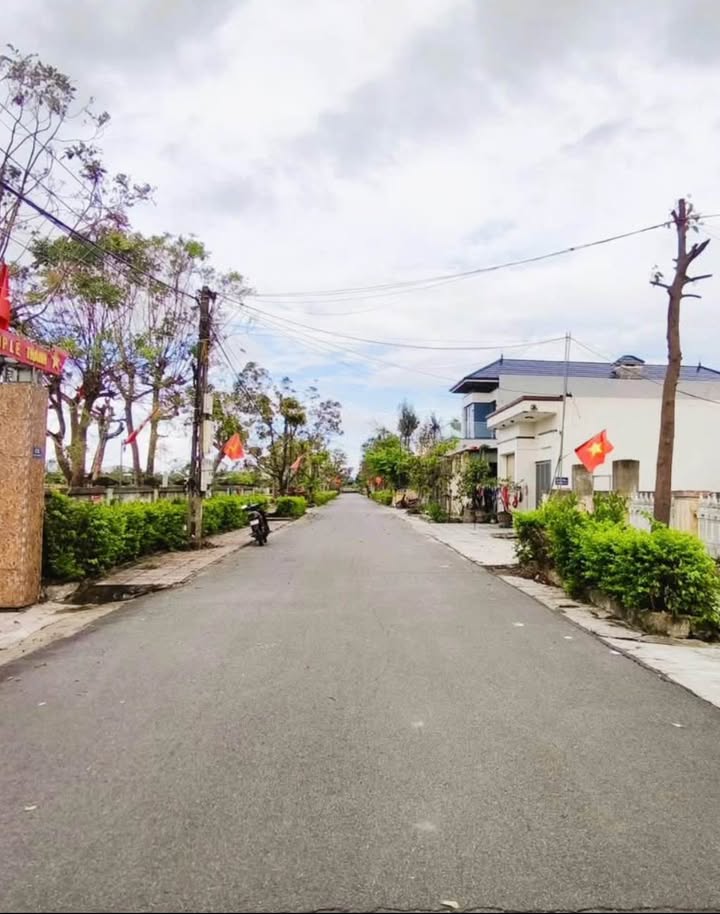 Đất nền góc 2 mặt tiền tại Trần Phú, Hà Tĩnh 109m² chỉ 1.9 tỷ - Cơ hội đầu tư tuyệt vời!