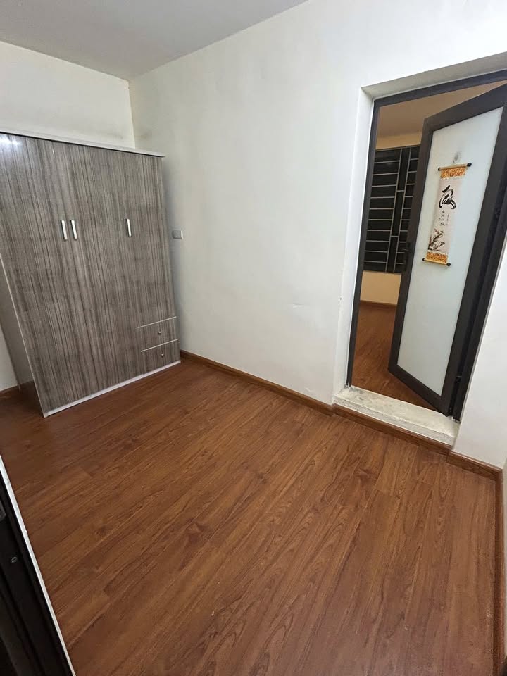 Cho thuê nhà ngõ Văn Chương Đống Đa 30m² giá 8 triệu - Sẵn sàng vào ở!