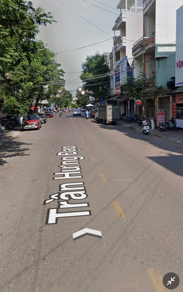 Nhà mặt tiền Trần Hưng Đạo, Quy Nhơn 390m² giá 33.15 tỷ - Vị trí vàng, cơ hội đầu tư hấp dẫn!