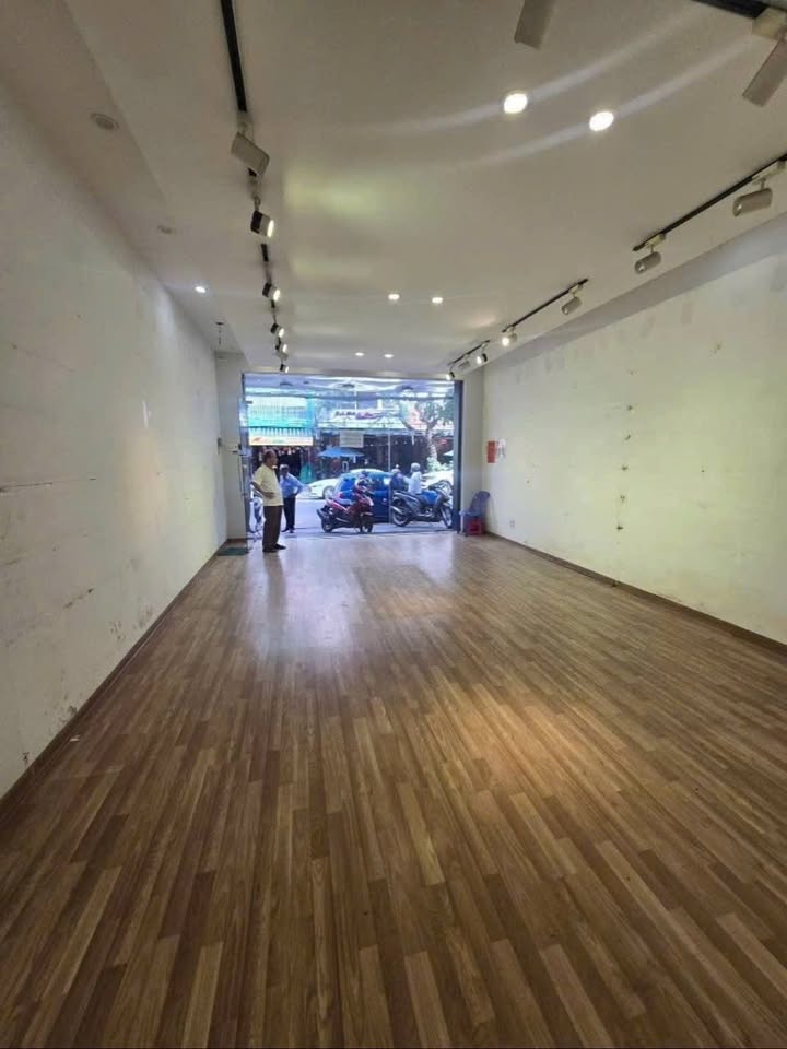 Mặt bằng cho thuê tại Pasteur, Hải Châu 50m² giá 12 triệu - Phù hợp cho shop, spa, văn phòng!