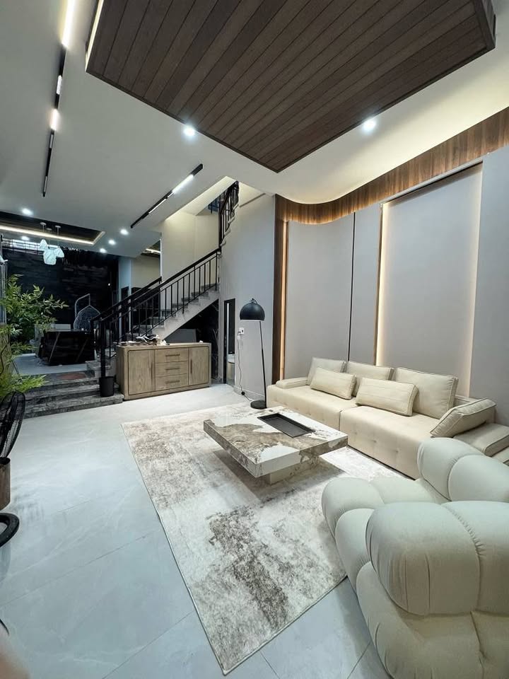 Nhà đẹp Thanh Khê 82m² giá 5 tỷ - Thiết kế phong cách Nhật, gần sân bay!