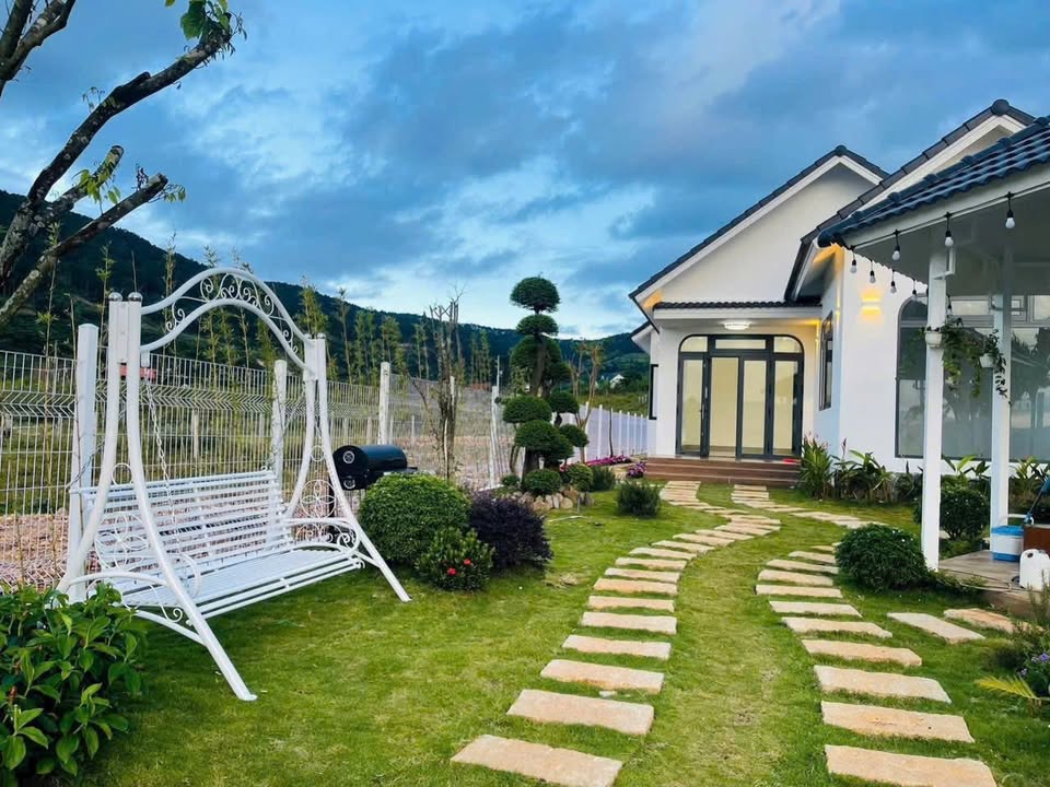 Villa nghỉ dưỡng sân vườn Nam Ban 507m² giá 3.5 tỷ - Không khí trong lành và view đẹp!
