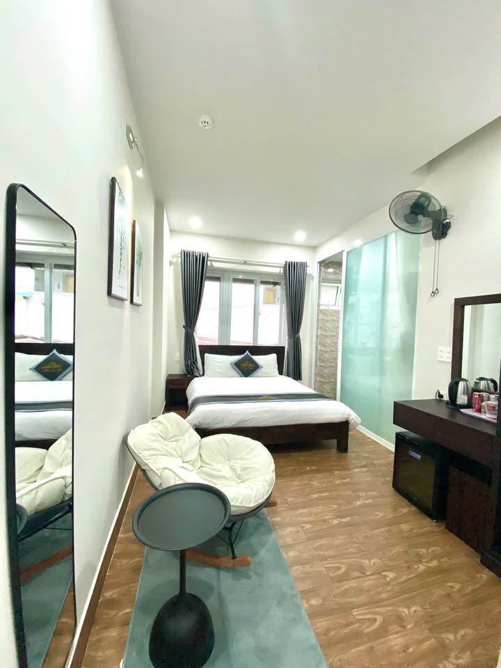 Khách sạn KQH Golf Valley Đà Lạt 90m² giá 17 tỷ - Vị trí đắc địa trung tâm!