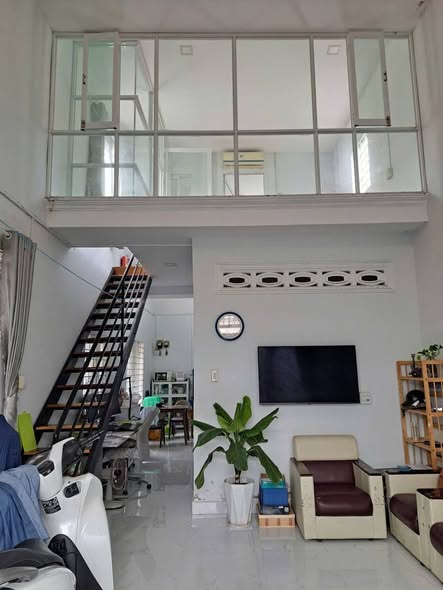 Nhà bán Phú Thủy, Phan Thiết 101m² giá 2.69 tỷ - Thiết kế hiện đại, vào ở ngay!