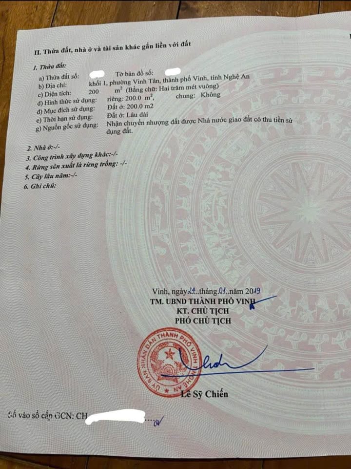 Đất nền Vinh Tân 200m² giá 5 tỷ - Vị trí đắc địa, tiềm năng phát triển!