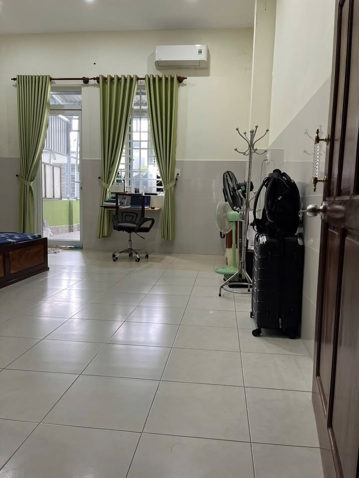 Nhà bán gấp tại Rạch Giá 189m² giá 5 tỷ - Sổ đỏ chính chủ