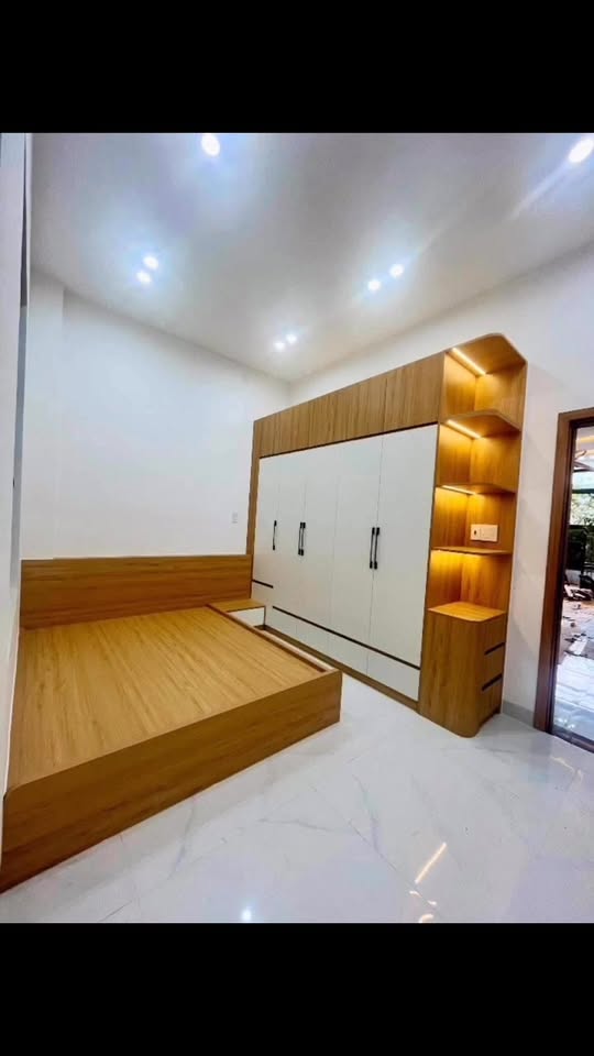 Bán nhà 2 tầng hẻm Cạn, Nguyễn Thái Học, Quy Nhơn 57m² - Full nội thất cao cấp, dọn vào ở ngay!
